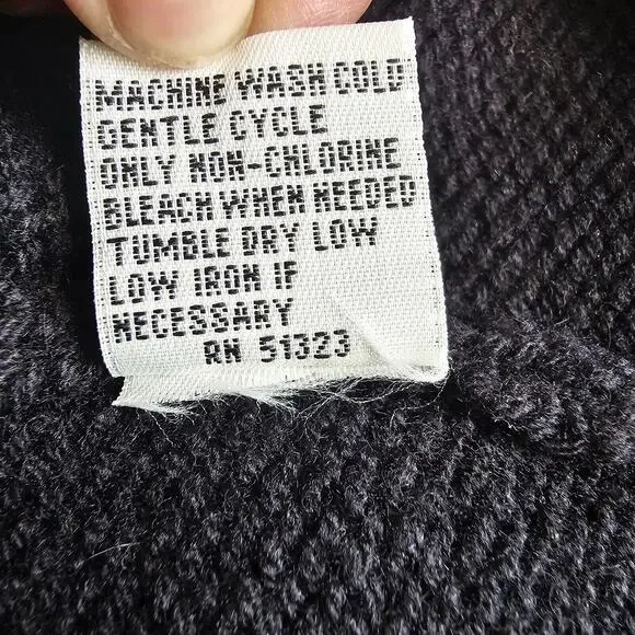 Kenneth Cole New York Sweater/Cardigan Black Long Sleeve Zip-Up Women's small - Picture 10 of 11